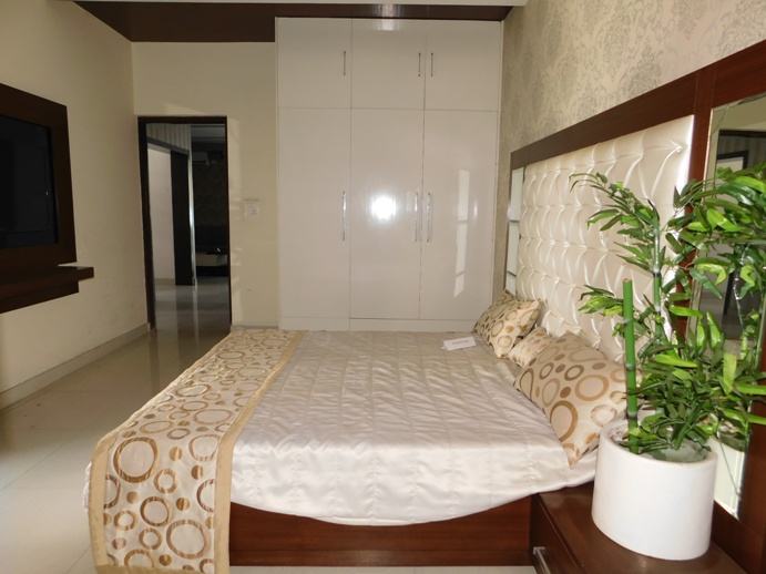 2/3 BHK Low & High Rise Apartments In Palm Height Derabassi